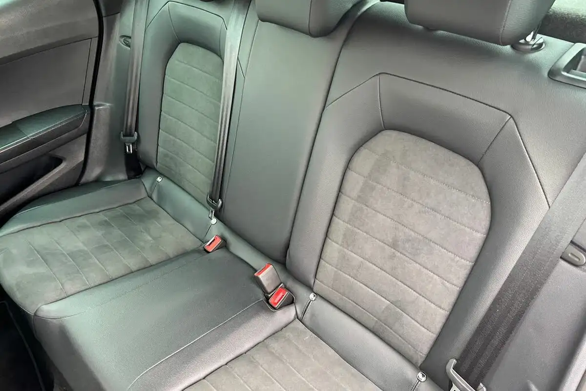 2021-seat-arona-10-tsi-fr-sport-110ps-big-8