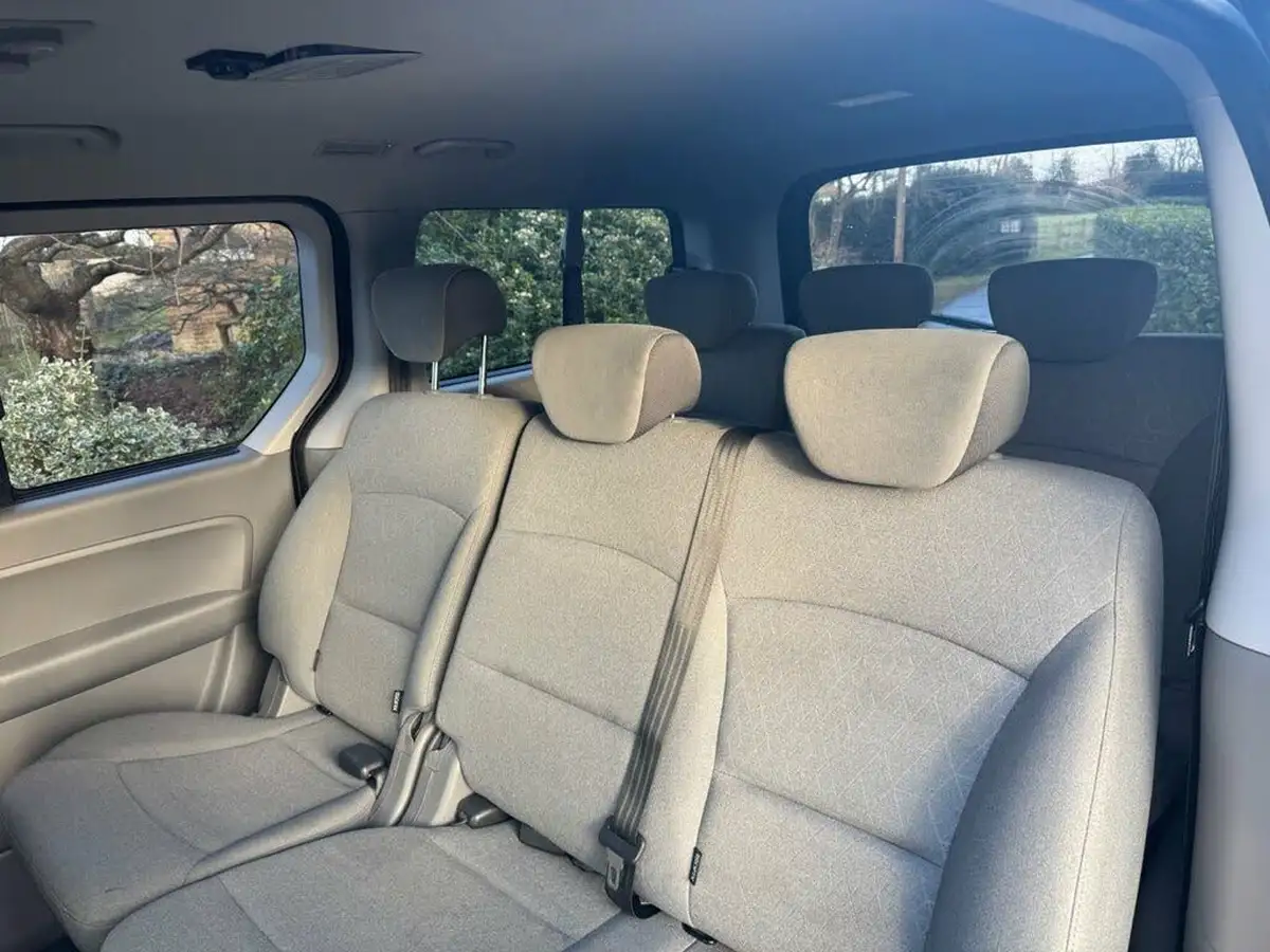 2018-hyundai-i800-25crdi-se-170ps-auto-big-18
