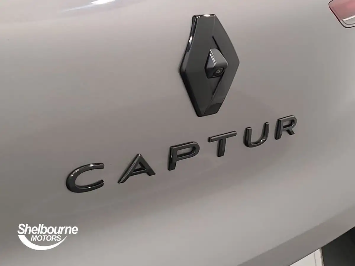 2022-renault-captur-10-tce-rive-gauche-se-big-25