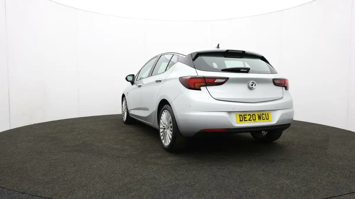 2020-vauxhall-astra-12-turbo-elite-nav-big-76