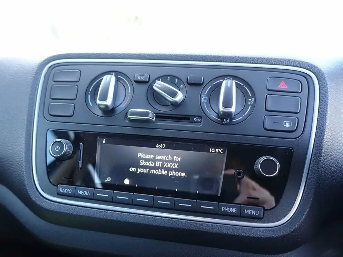 2018-skoda-citigo-10-se-5d-big-16