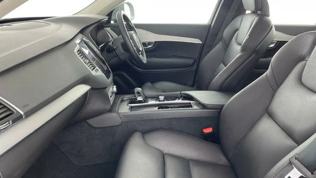 2024-volvo-xc90-20-b5-core-big-38