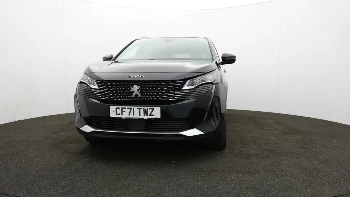 2021-peugeot-5008-suv-12-puretech-gt-premium-big-53