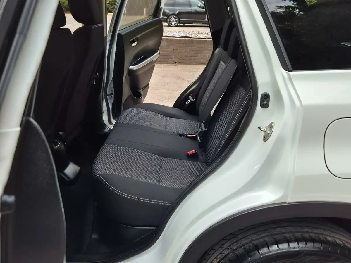 2017-suzuki-vitara-16-sz-t-auto-big-11