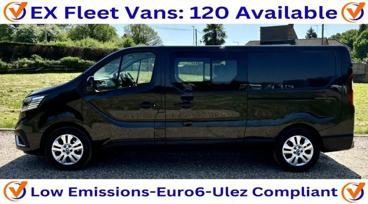 2023-renault-trafic-passenger-20-blue-dci-ll30-150-sport-big-0