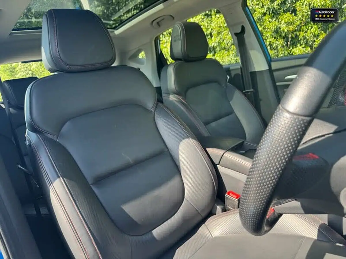 2022-mg-zs-suv-e-trophy-connect-ev-156ps-long-range-big-9