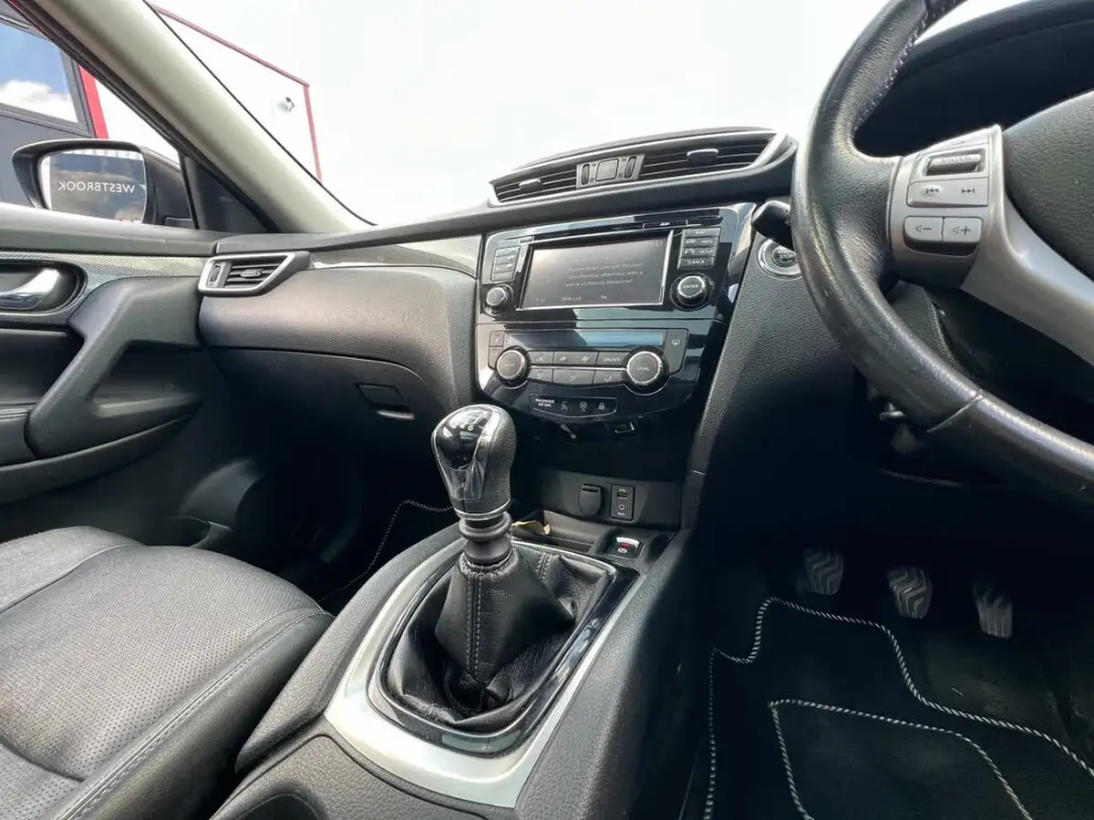 2017-nissan-x-trail-20dci-tekna-4x4-big-63