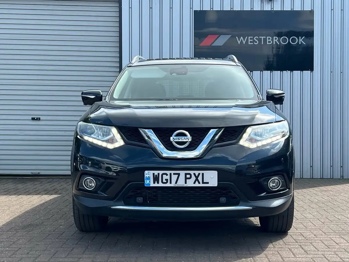2017-nissan-x-trail-20dci-tekna-4x4-big-11