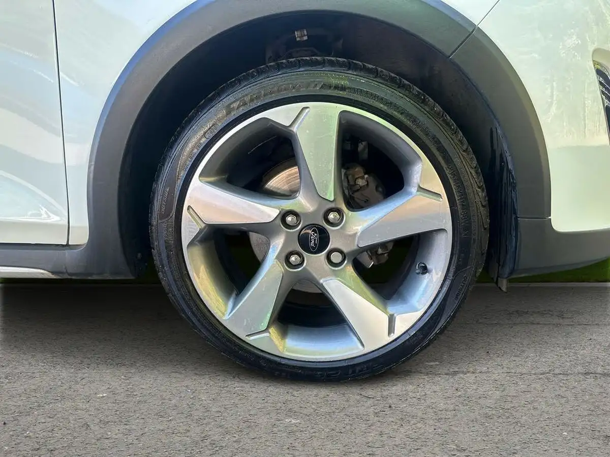 2018-ford-fiesta-10t-active-1-100ps-auto-big-8