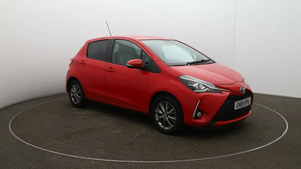 2018-toyota-yaris-15-vvt-i-icon-111bhp-1497cc-big-41