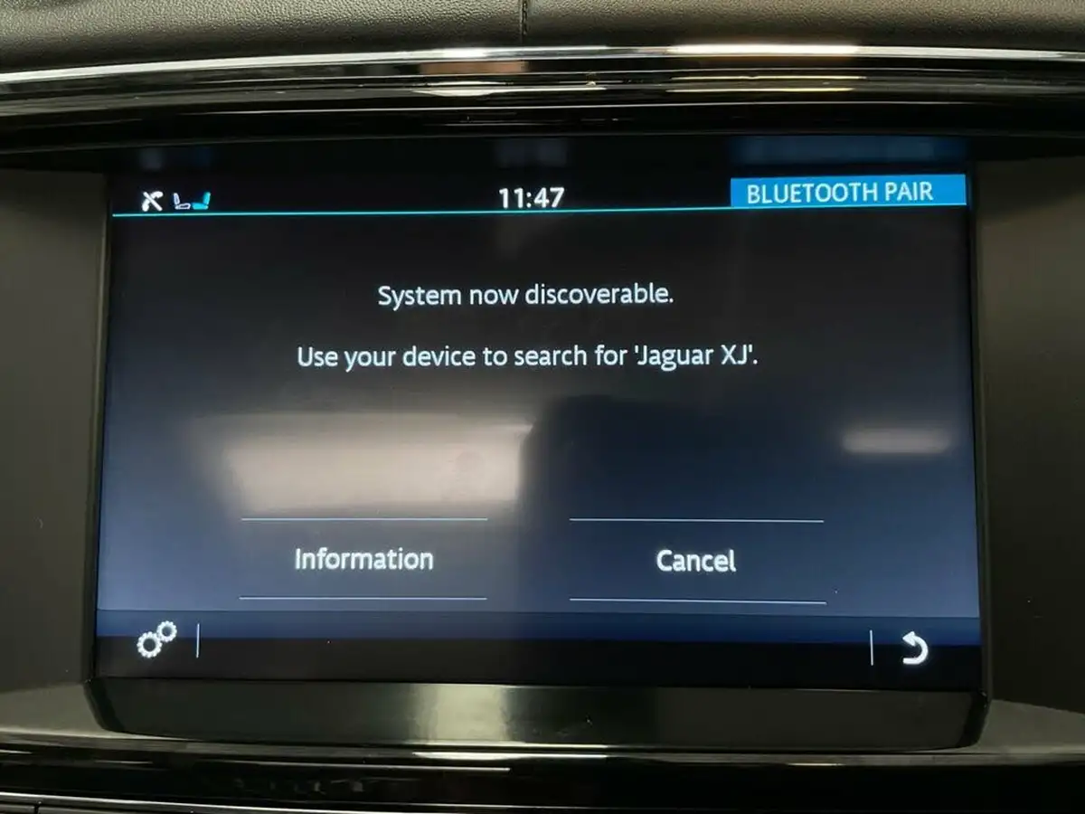 2017-jaguar-xj-series-30td-xj-portfolio-lwb-big-63