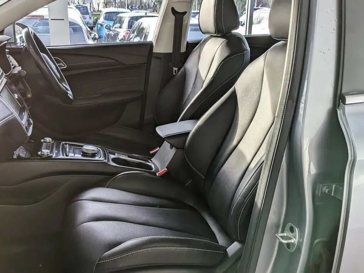 2021-mg-mg5-e-exclusive-ev-big-14
