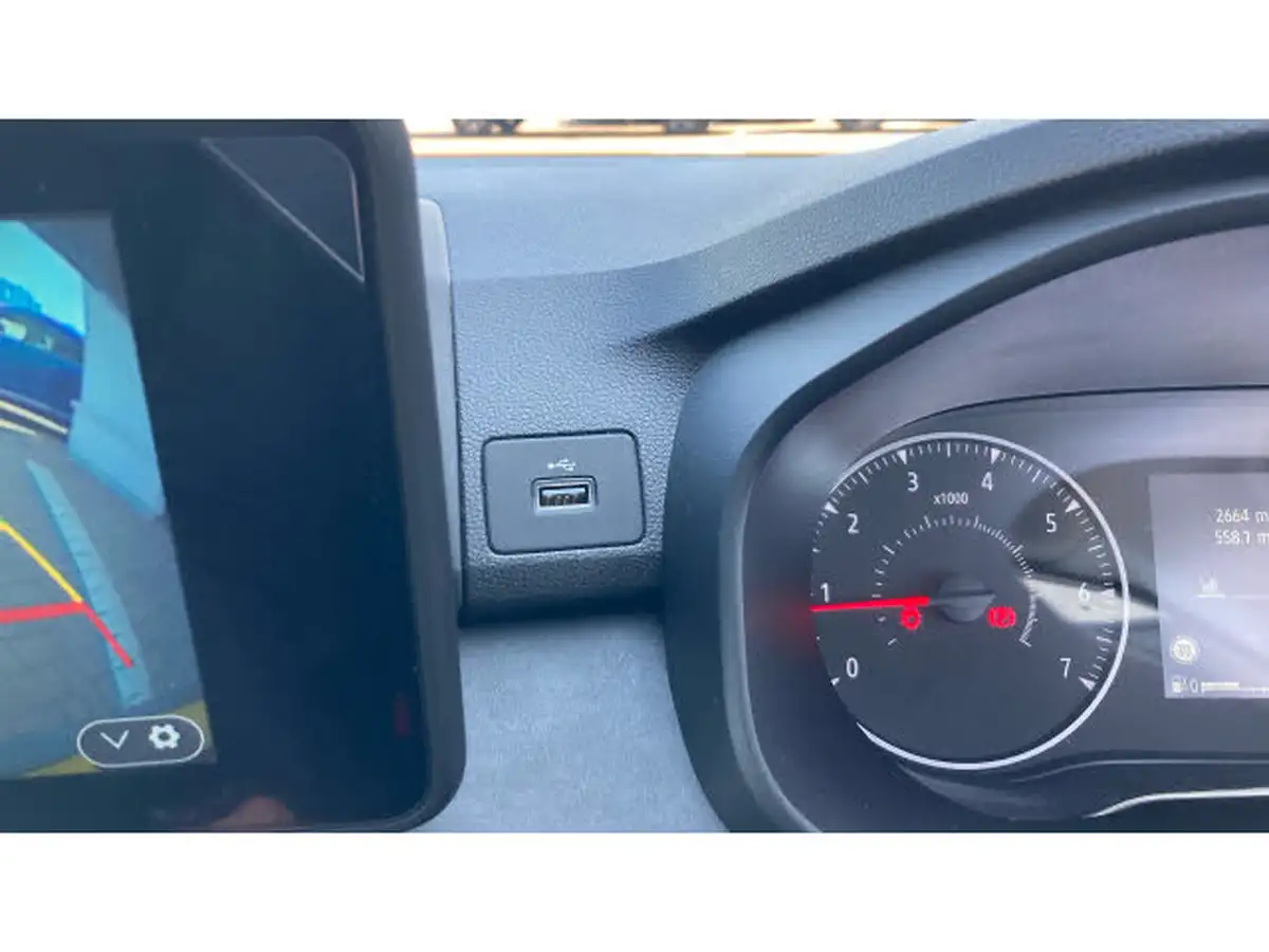 2024-dacia-sandero-stepway-10-tce-extreme-110bhp-big-27