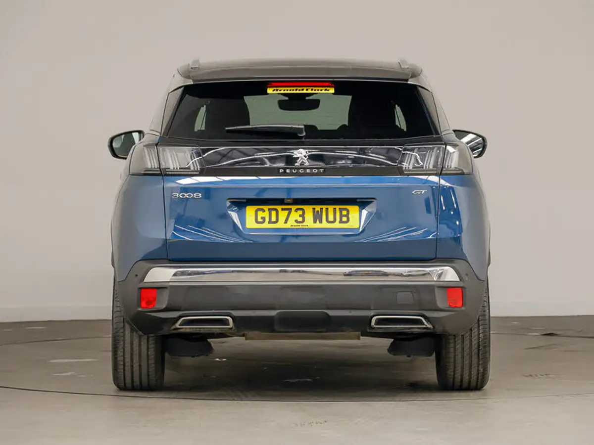2024-peugeot-3008-suv-12-puretech-gt-136ps-hybrid-e-dsc6-big-18