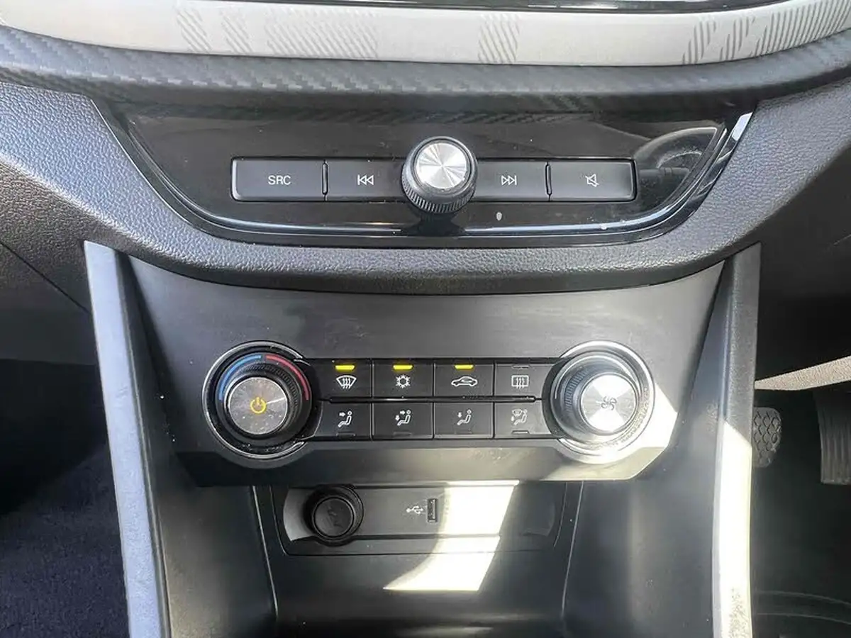 2022-mg-mg3-15-vti-tech-exclusive-nav-big-41