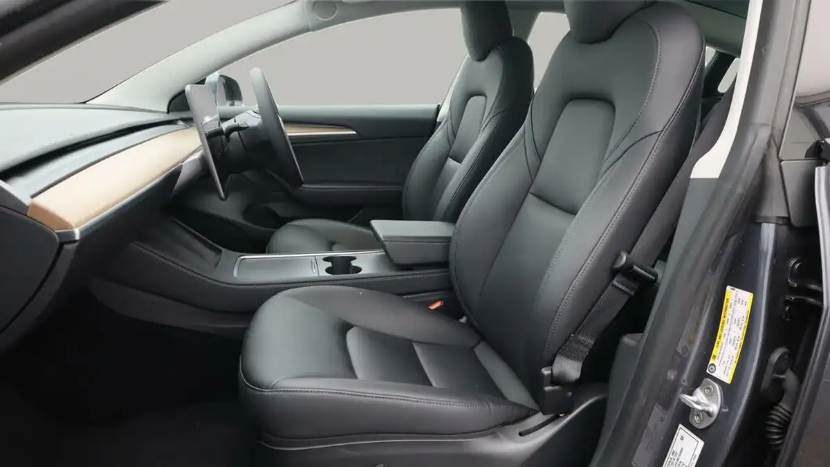 2021-tesla-model-3-e-standard-plus-big-14