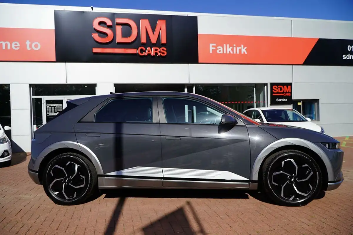 2023-hyundai-ioniq-5-e-premium-170ps-58kwh-rwd-big-14
