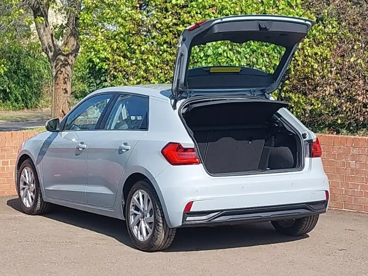 2022-audi-a1-10-30-tfsi-sport-big-17