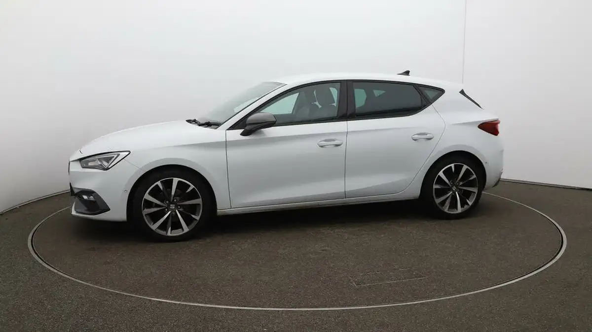 2021-seat-leon-15-tsi-evo-fr-sport-150ps-hatchback-big-64