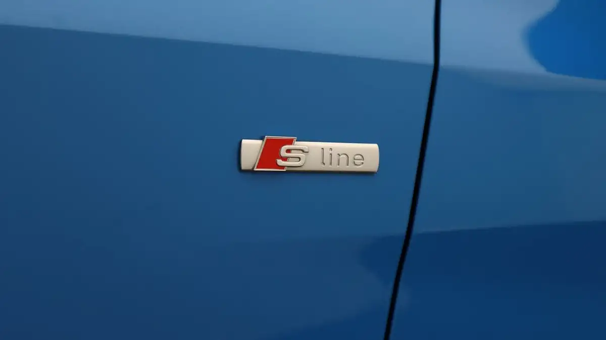 2021-audi-a1-10-25-tfsi-black-edition-s-tronic-big-19