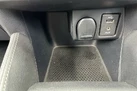 2017-nissan-micra-09-ig-t-n-connecta-small-32