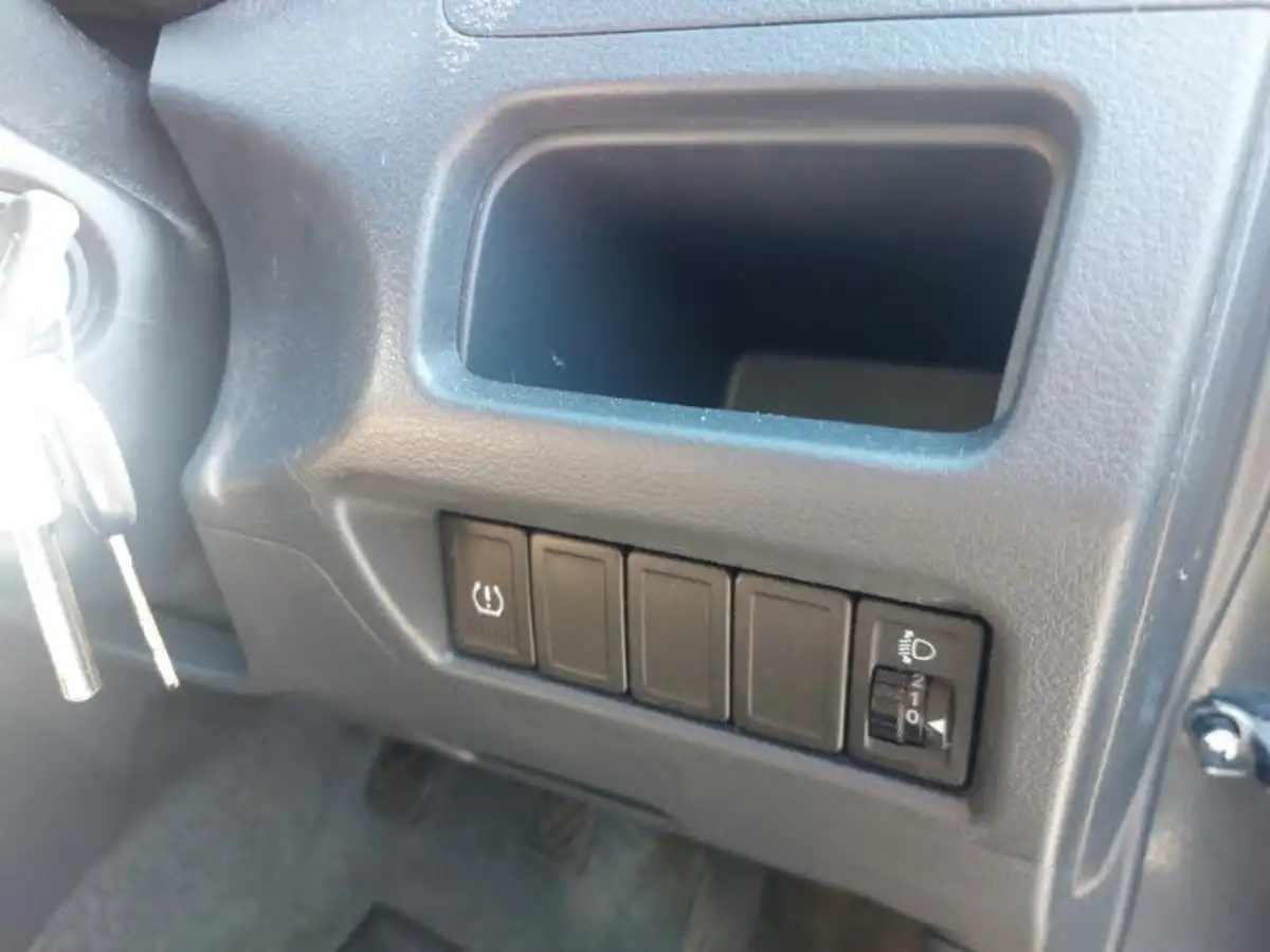 2016-suzuki-celerio-10-sz2-big-12