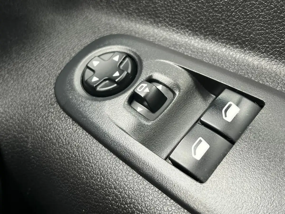 2021-vauxhall-combo-15cdti-sportive-2300-130pseu6d-t-4x4-l1h1-panel-big-26