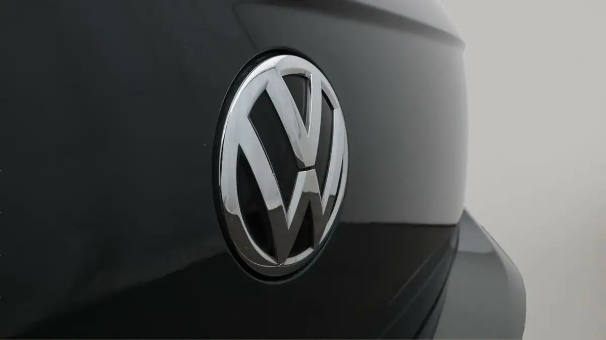 2020-volkswagen-polo-10-tsi-match-big-21