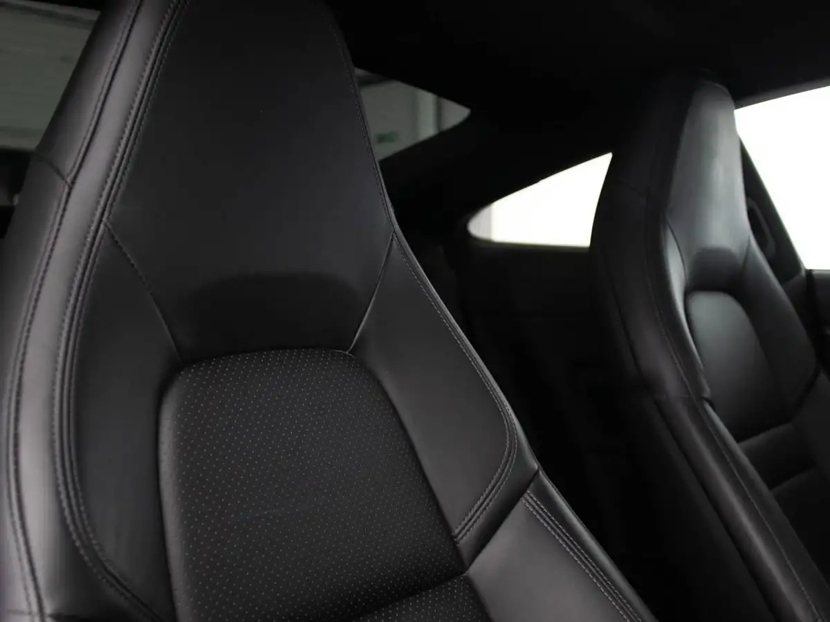 2021-porsche-911-30-carrera-coupe-big-62