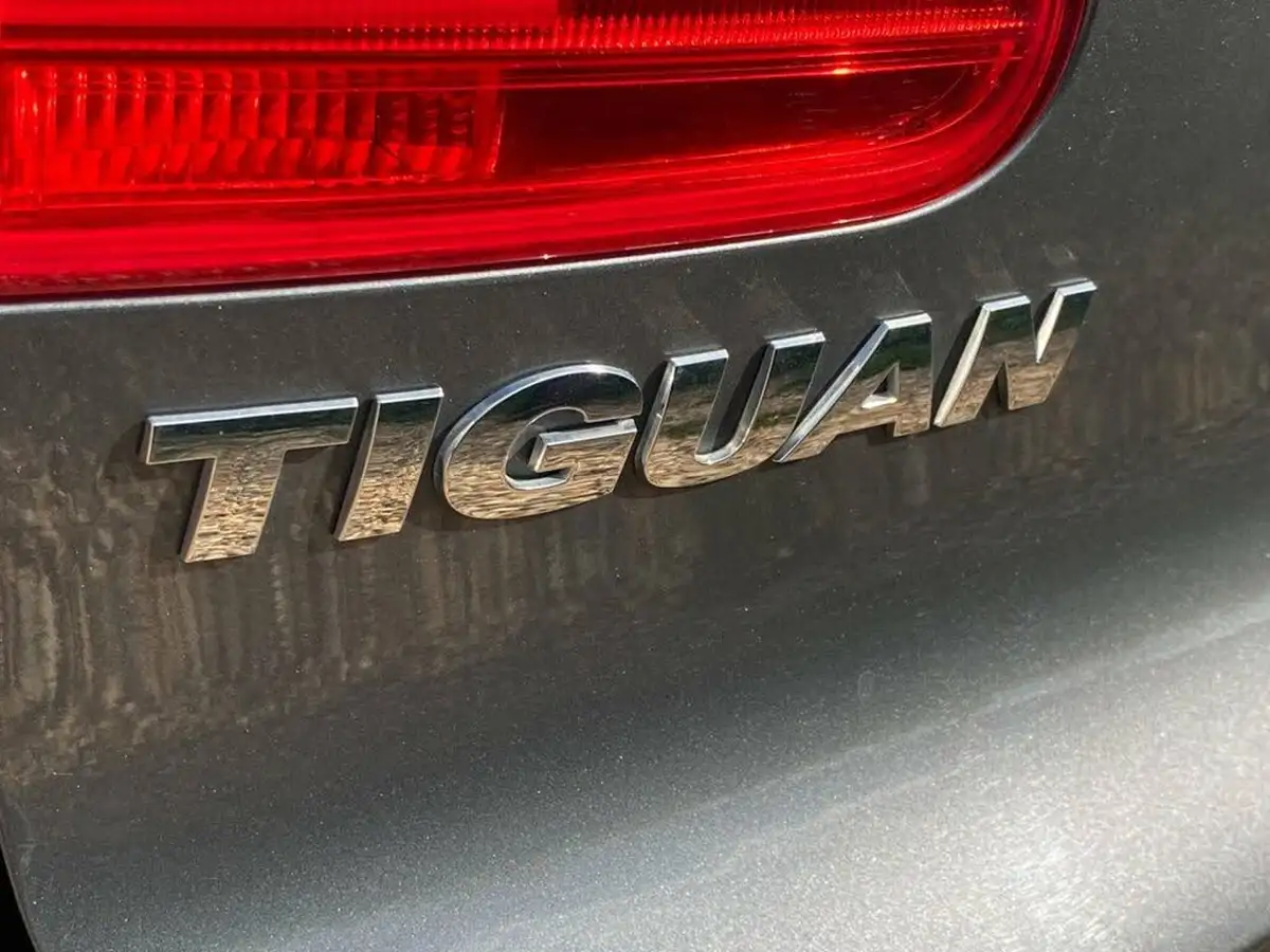 2015-volkswagen-tiguan-20tdi-match-150ps-4wd-bmt-big-33