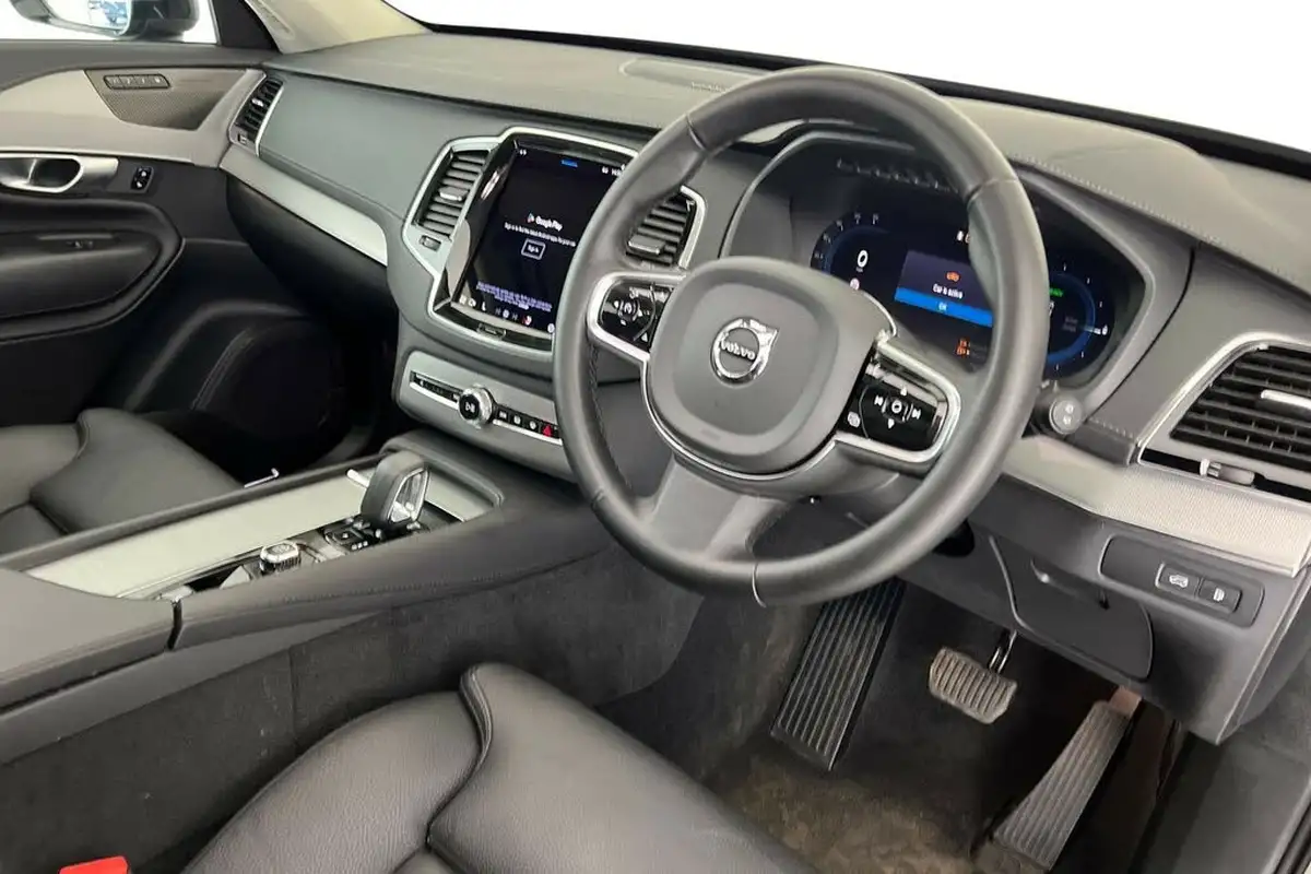 2024-volvo-xc90-20-t8-plus-big-9