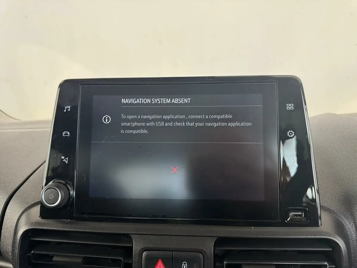 2021-vauxhall-combo-life-12i-edition-big-28