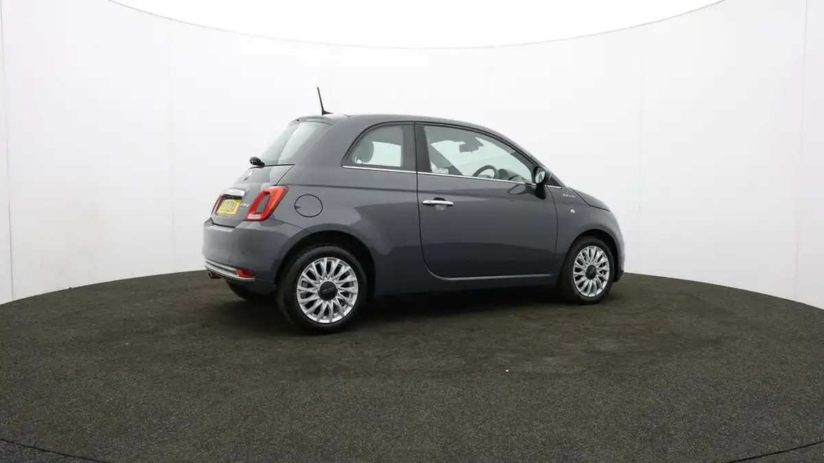 2022-fiat-500-10-dolcevita-big-36