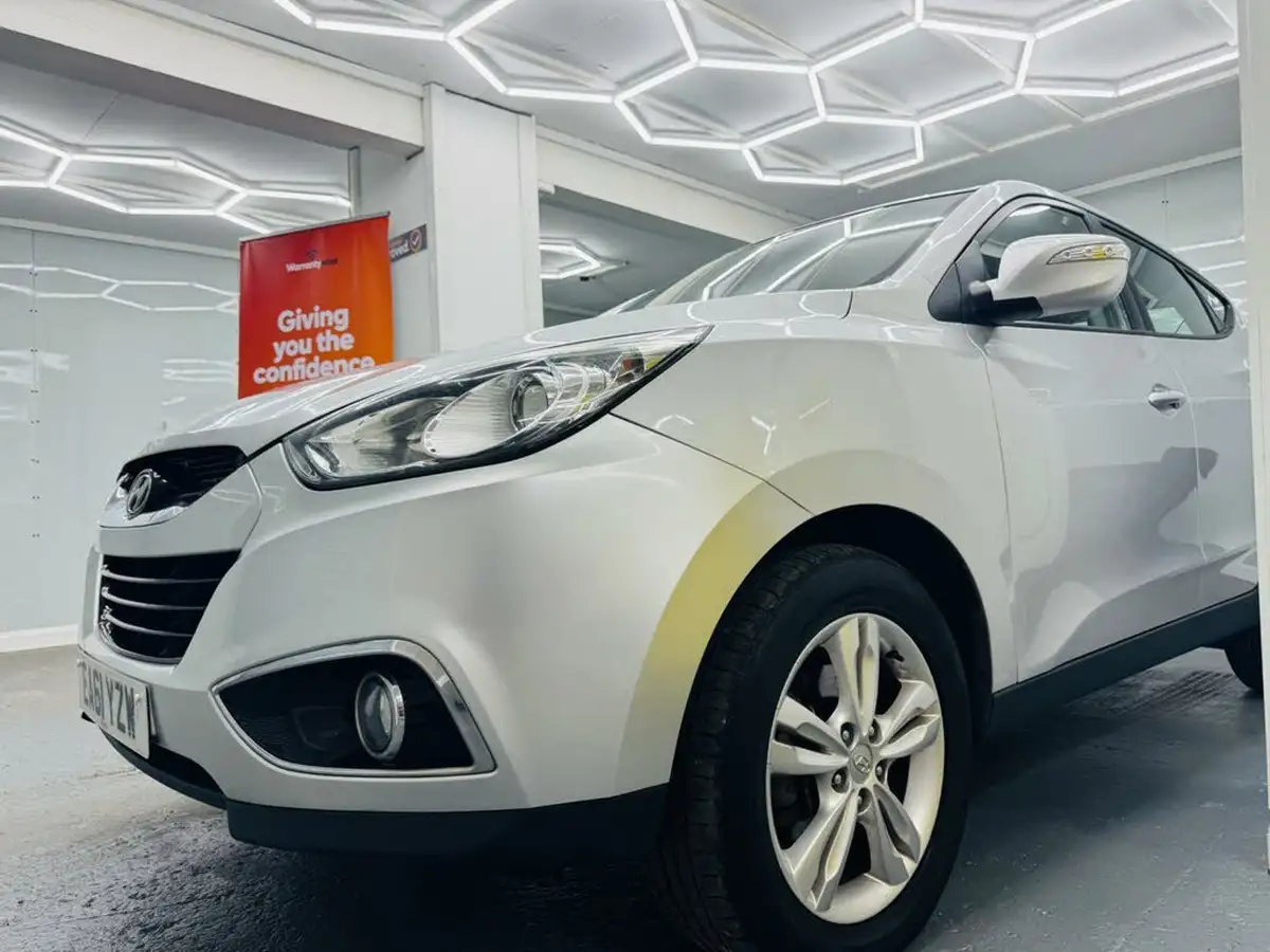 2011-hyundai-ix35-17td-style-big-5