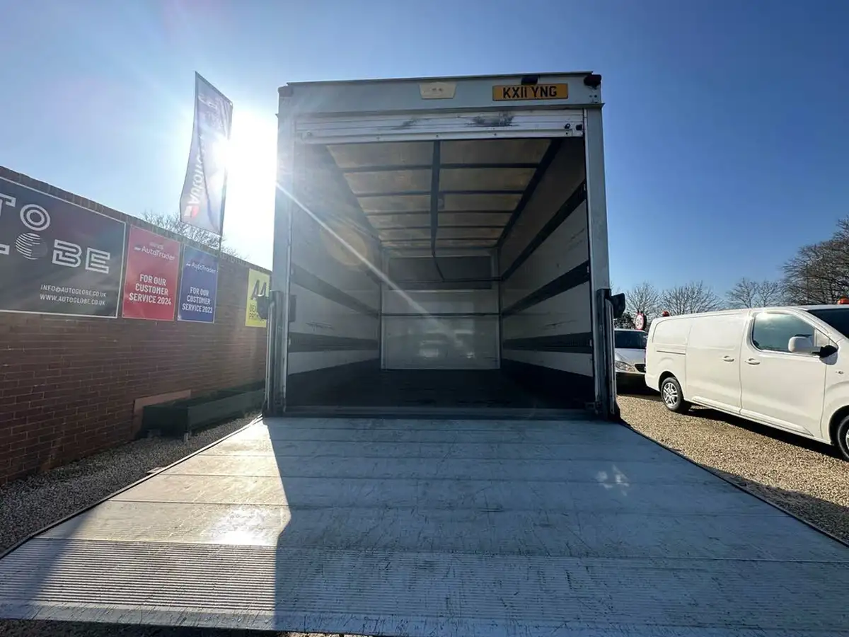 2011-mercedes-benz-sprinter-21td-313cdi-swb-chassis-cab-big-20