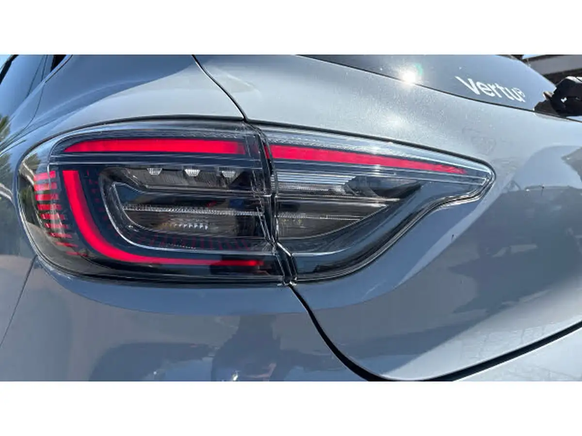2024-renault-clio-16-techno-big-20