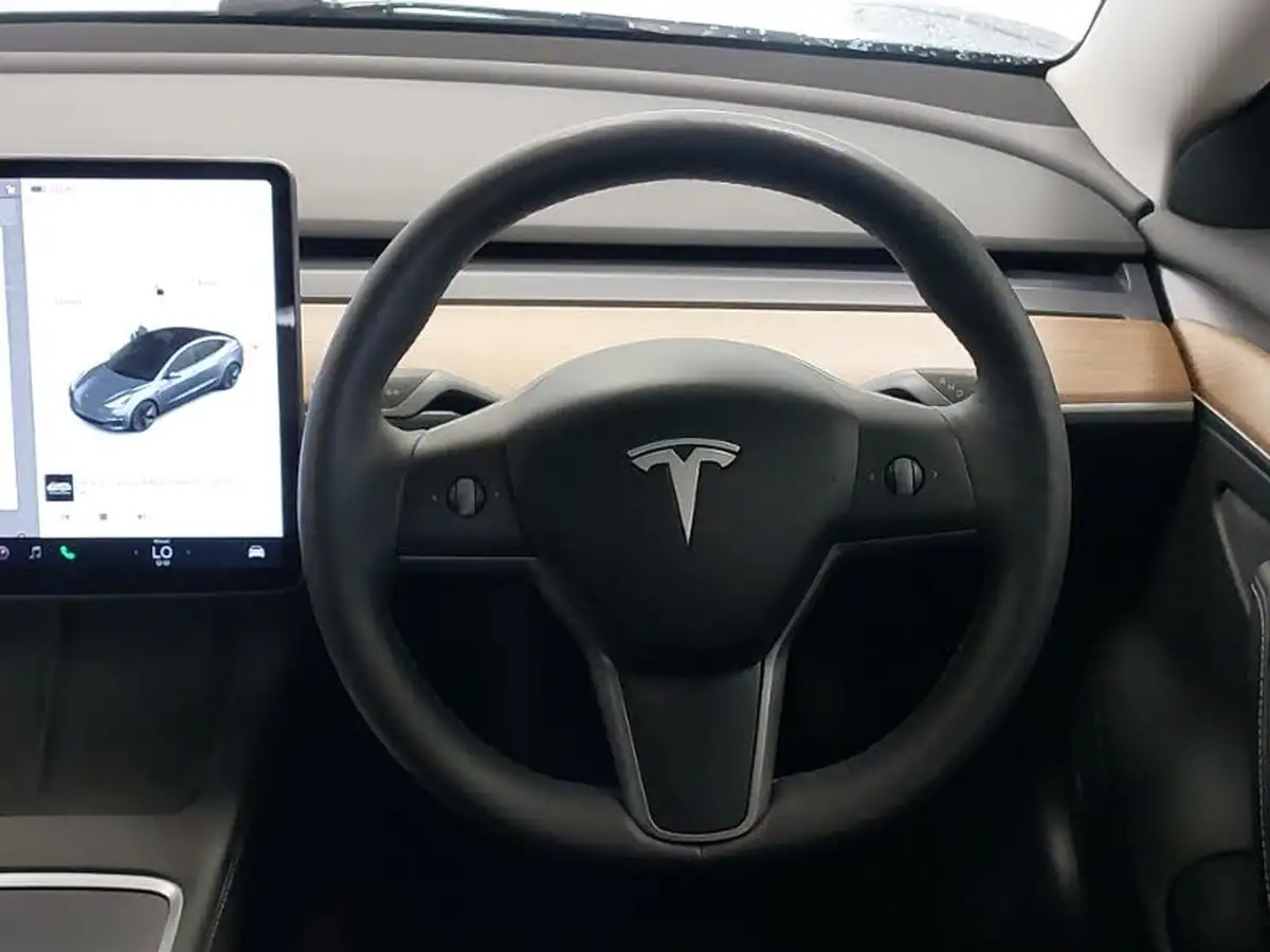 2021-tesla-model-3-e-long-range-4x4-big-6