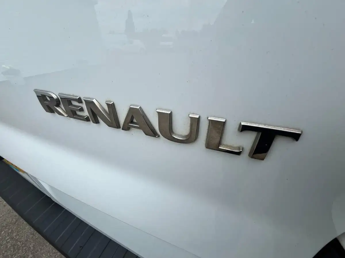 2022-renault-trafic-20dci-sl28-130-business-big-10