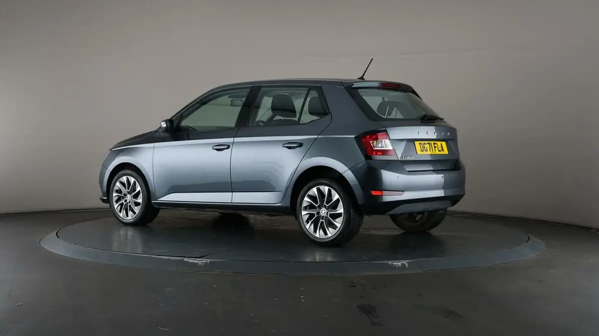 2021-skoda-fabia-10-tsi-se-drive-95ps-hatchback-big-75