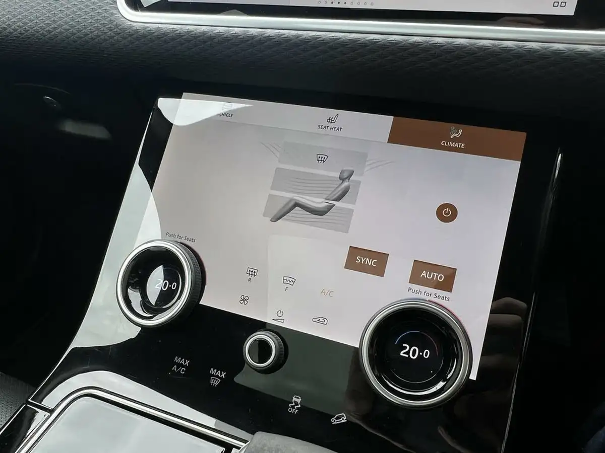 2022-land-rover-range-rover-velar-20-d200-velar-big-58
