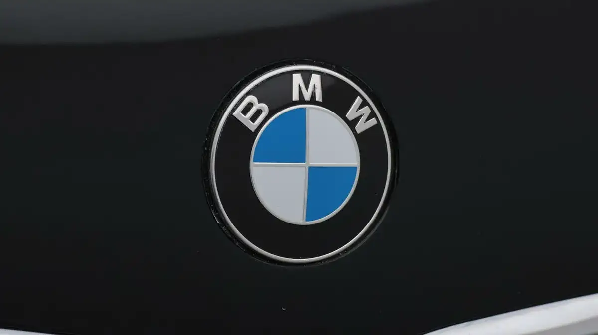 2021-bmw-x2-20-sdrive20i-sport-big-24