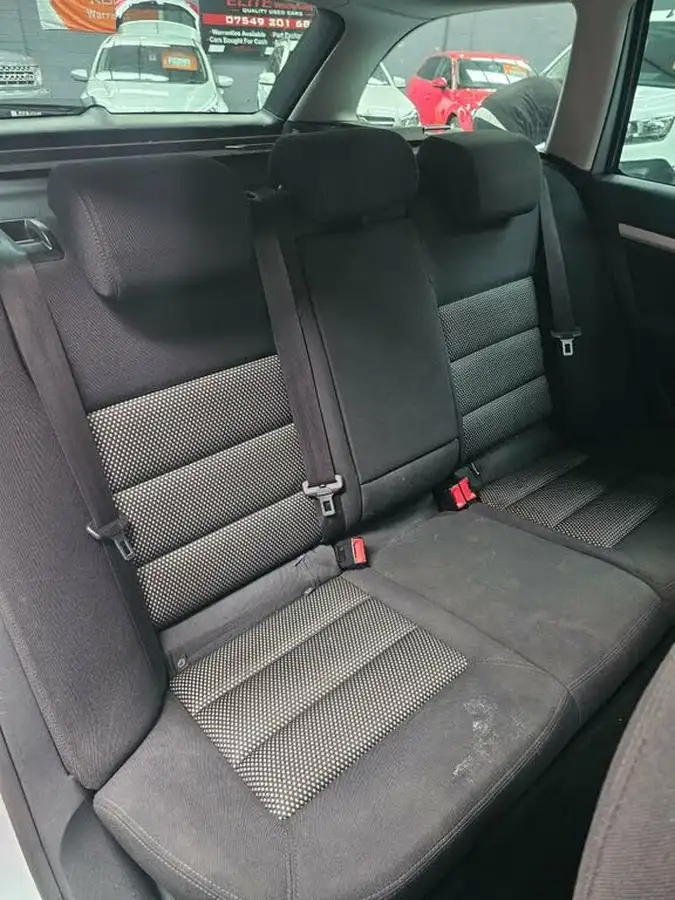 2013-skoda-octavia-20td-scout-cr-140bhp-big-15