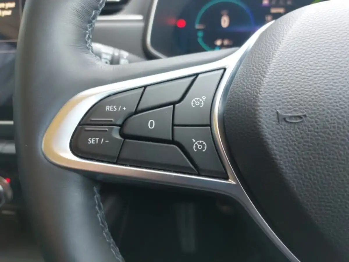 2020-renault-zoe-e-i-gt-line-rapid-charge-big-15