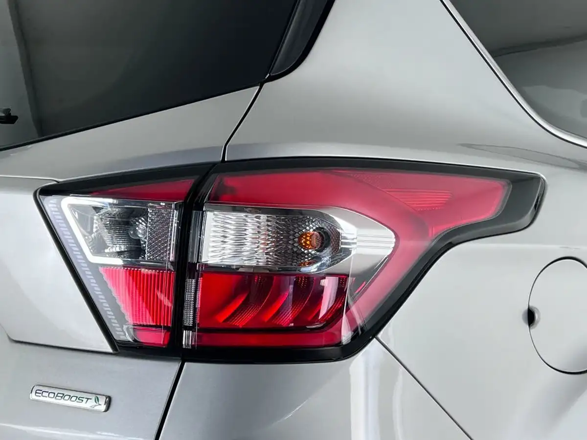 2018-ford-kuga-15t-titanium-x-150ps-big-9