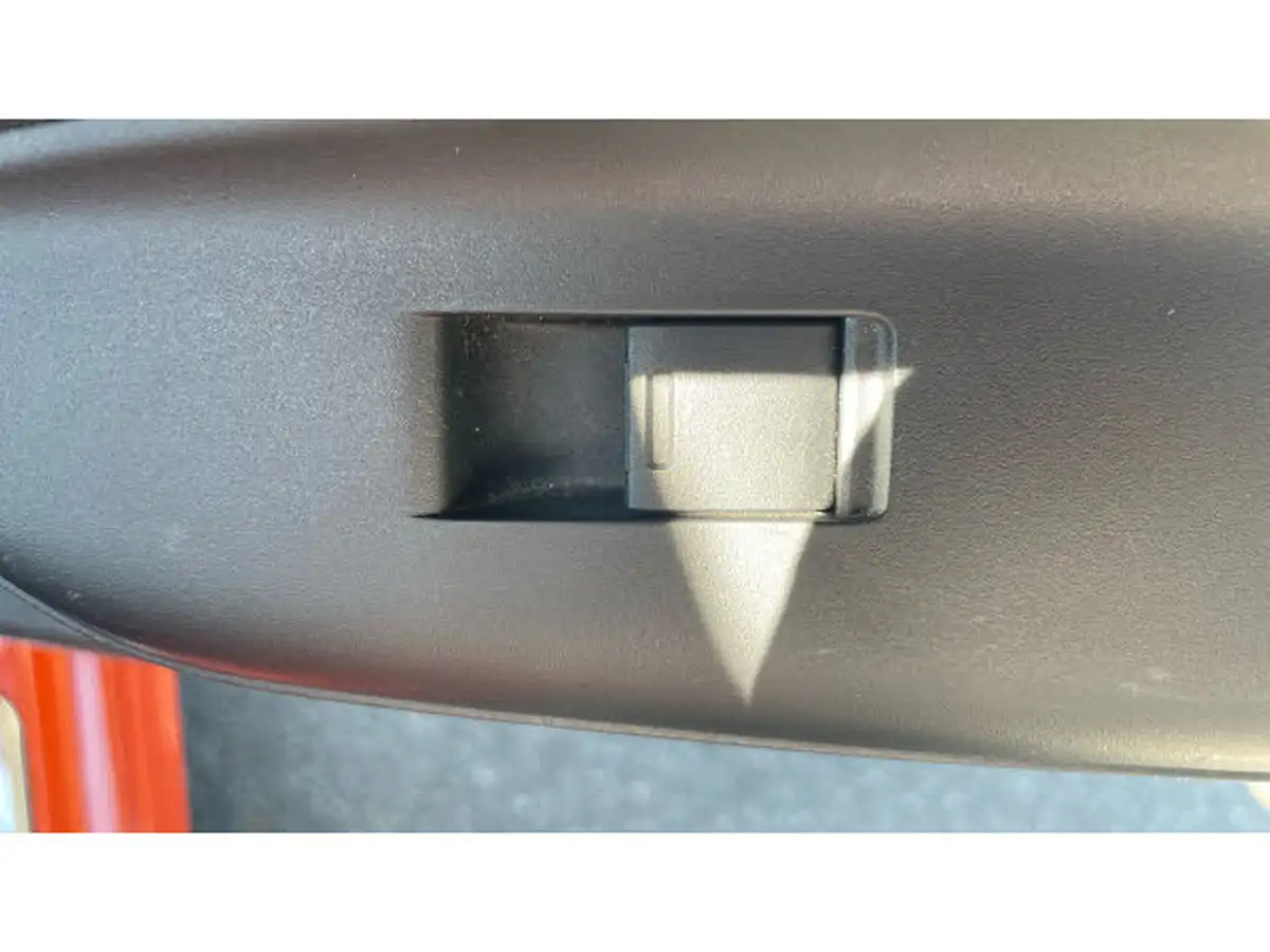 2018-honda-jazz-15-i-vtec-sport-navi-cvt-big-15