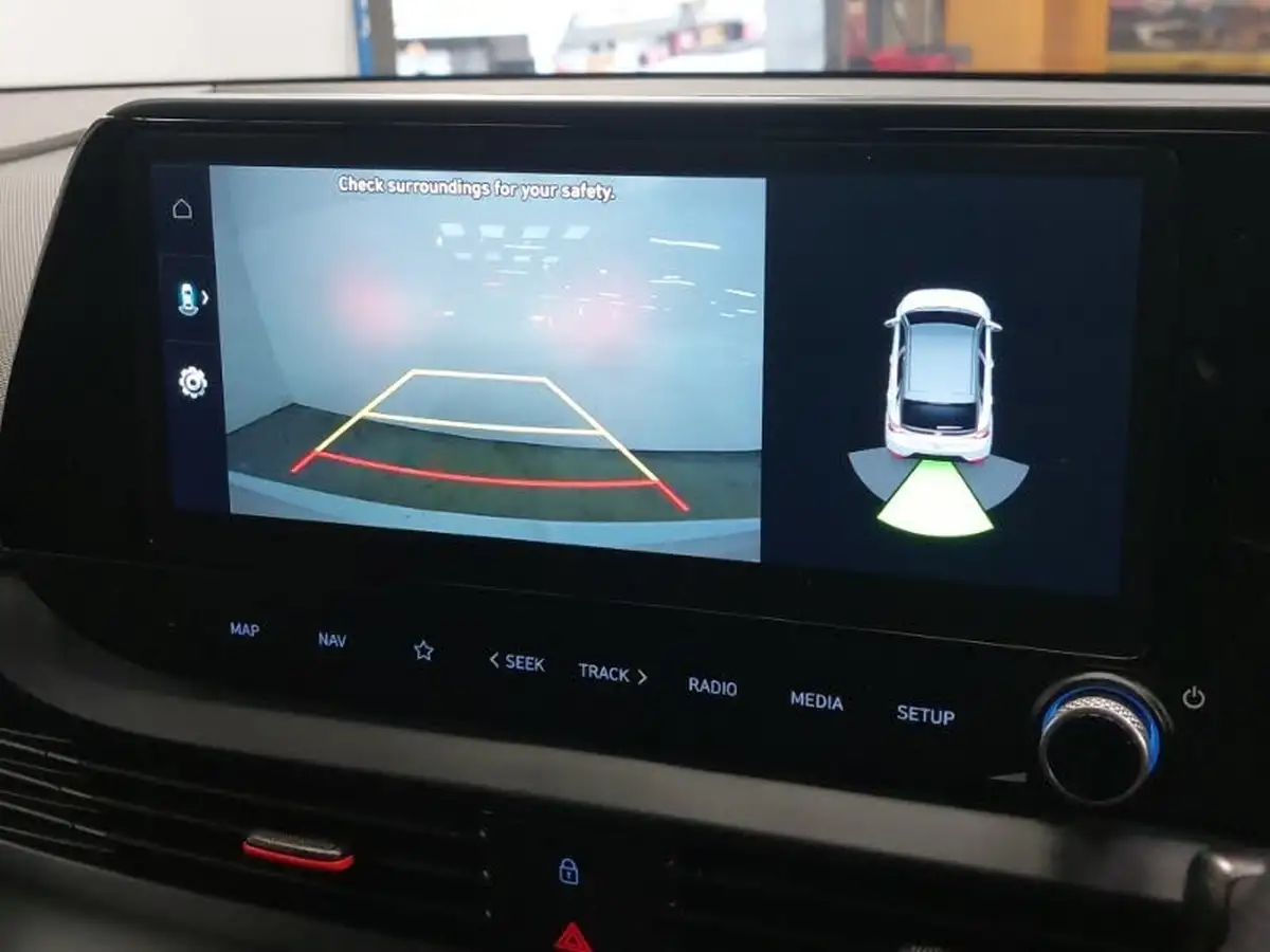 2023-hyundai-i20-10-t-gdi-n-line-eclutch-imt-big-16