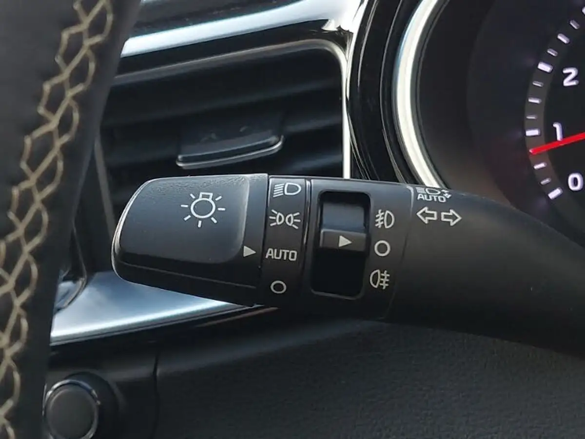 2019-kia-pro-ceed-14-t-gdi-gt-line-big-17