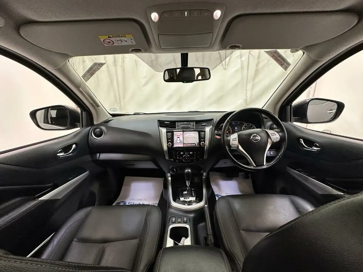 2019-nissan-navara-23dci-tt-tekna-8-navileather-auto-big-18