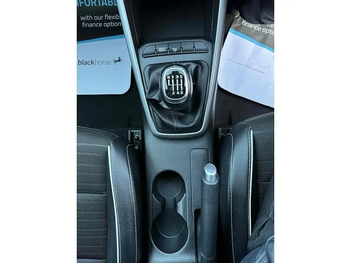 2021-kia-stonic-10-t-gdi-gt-line-big-32