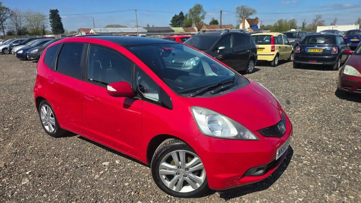 2010-honda-jazz-14-ex-big-4
